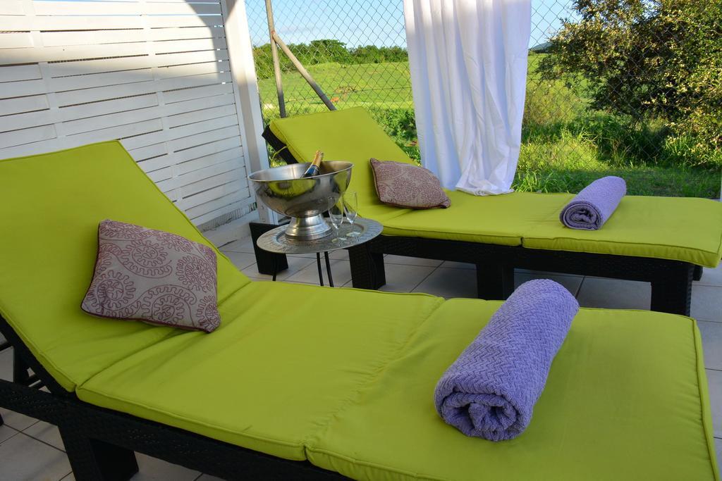 Villa Amethyste Avec Grande Piscine Privee, Jardin Clos, Parking Prive Le Robert Exterior photo